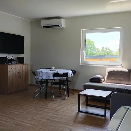 Nad Jeziorem Chalet Salino